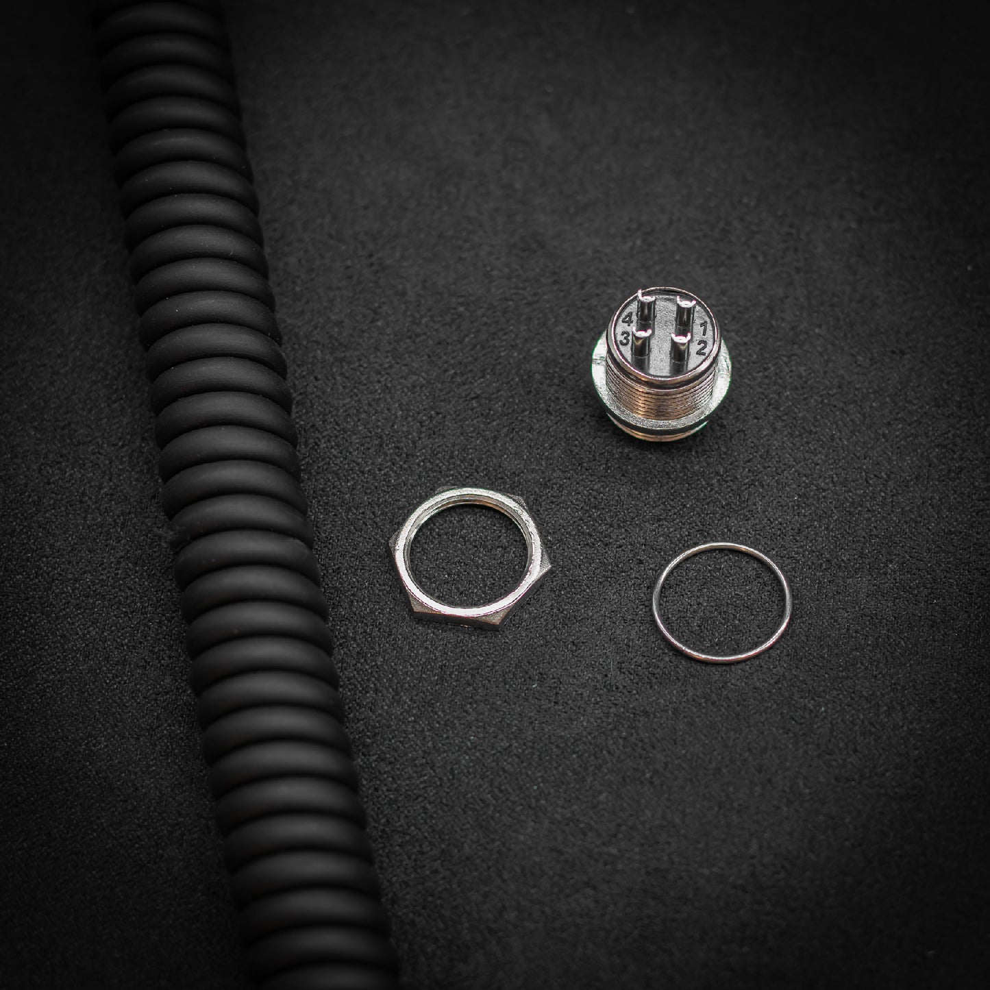 USB Coiled Cable GX16 to USB A (4 pins)