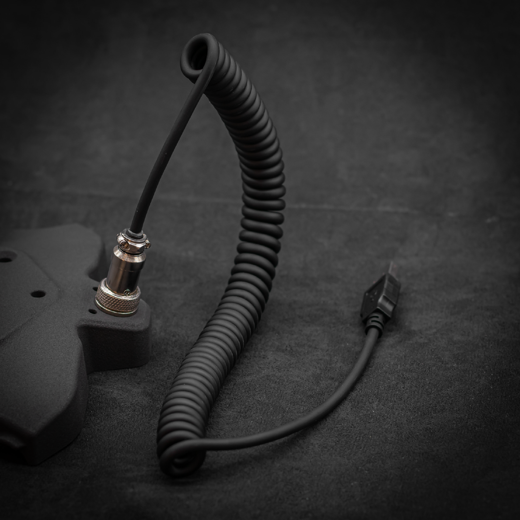 USB Coiled Cable GX16 to USB A (4 pins) – Acelith Design Sim Racing
